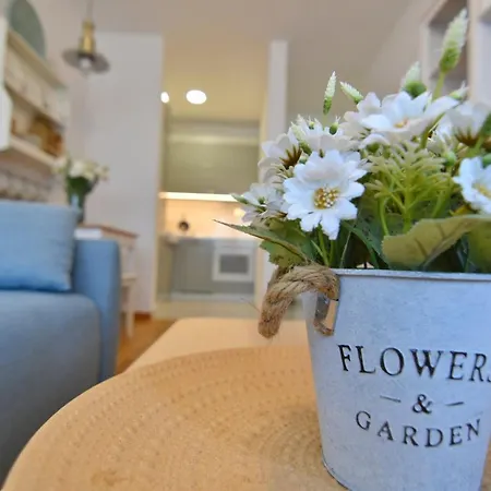 Regina With Free Parking Apartman