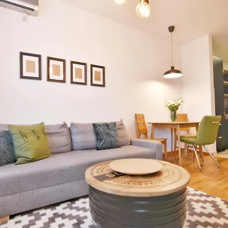 Regina With Free Parking * Újvidék