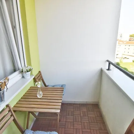 Regina With Free Parking Apartman *