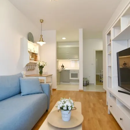 Regina With Free Parking 公寓